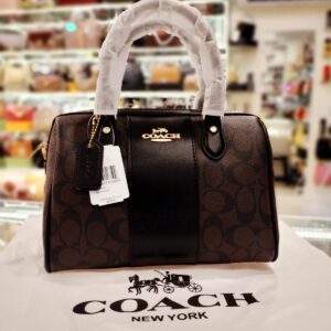 coach  gotham duffle bag in signature canvas