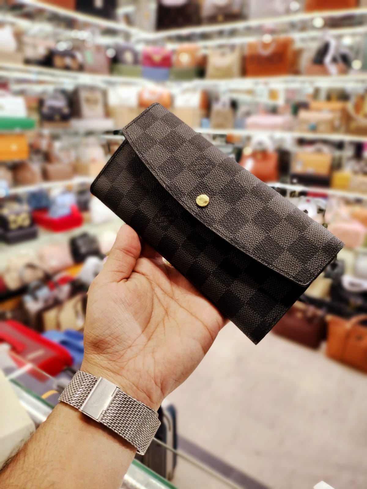 louis vuitton wallet brown & black check design