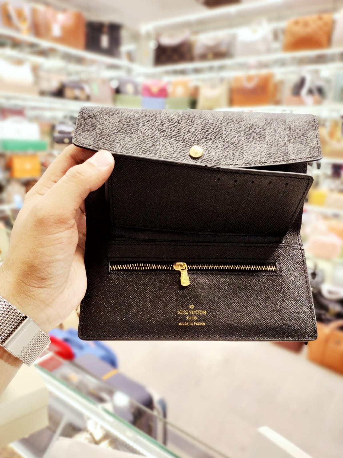 louis vuitton wallet brown & black check design
