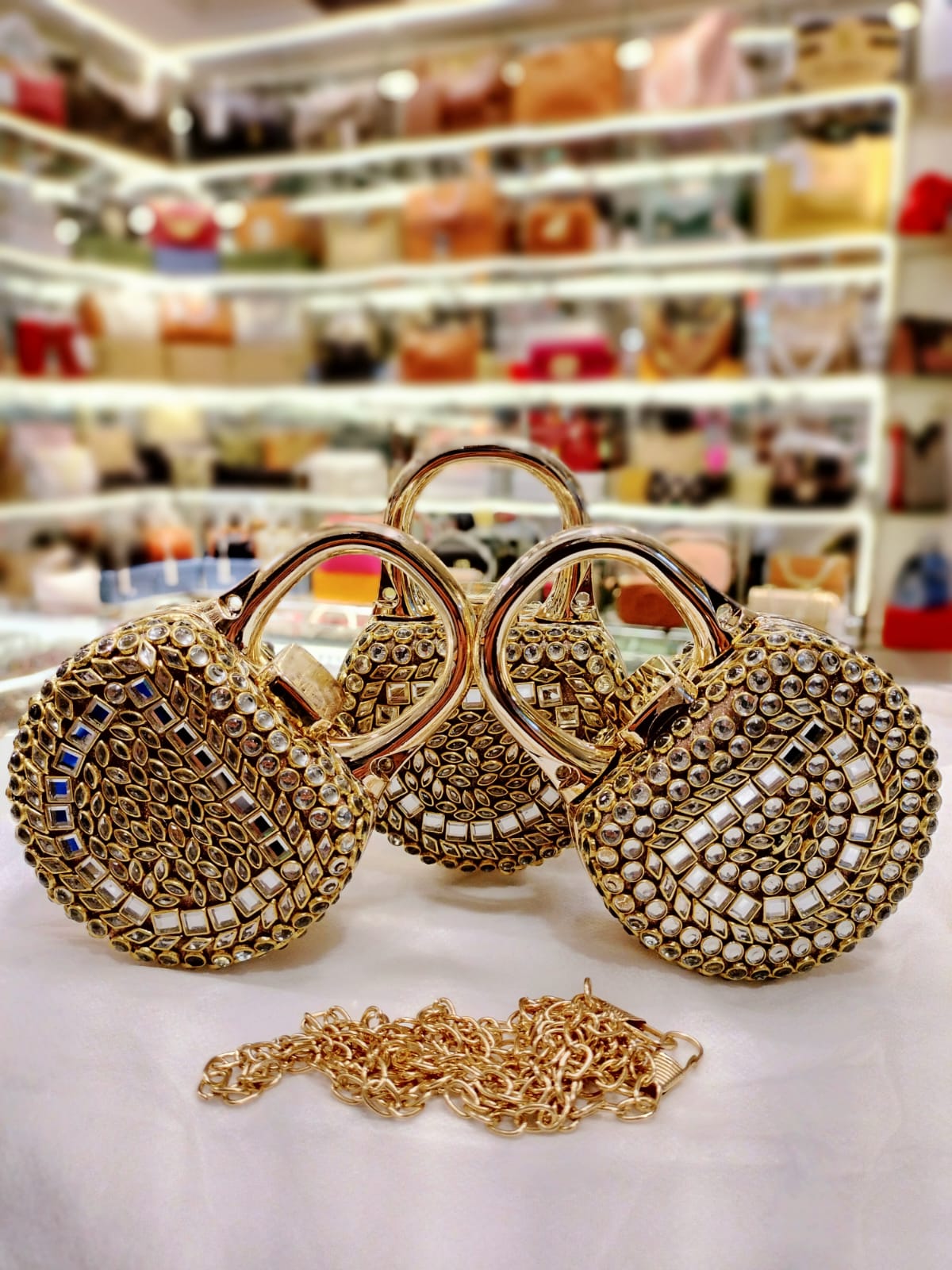 kundan mini clutches